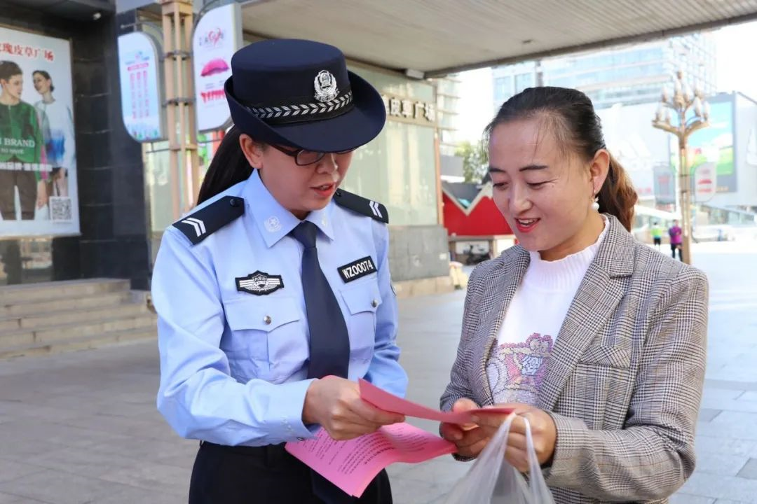 5f68147e7592a.png 5f68147e7592a.png